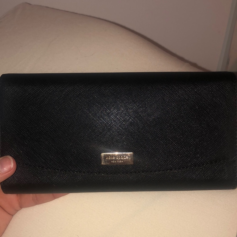 Kate Spade Wallet ♠️